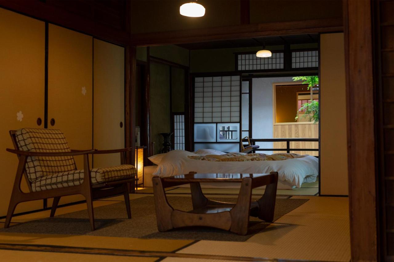 Отель Itsumoya Хацукаити Экстерьер фото